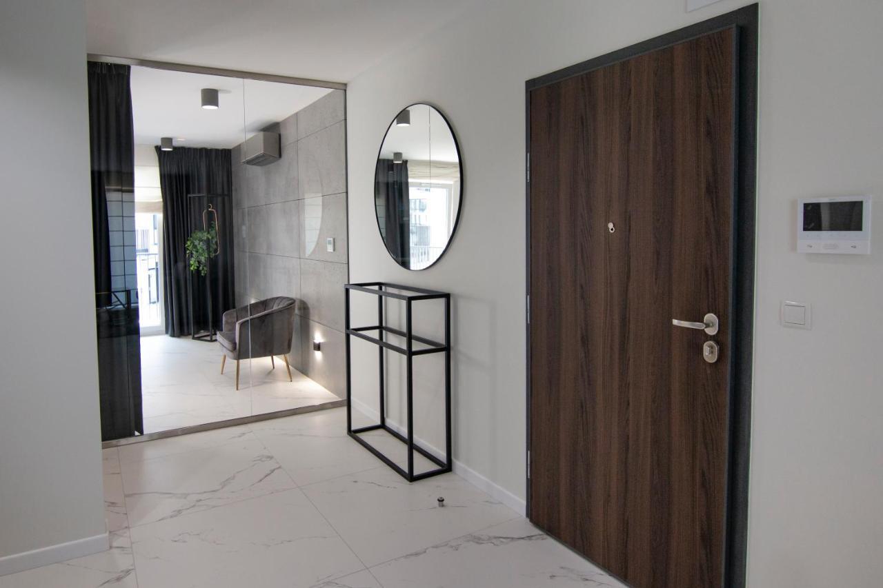 El Apartments - Aries Poznan Dış mekan fotoğraf